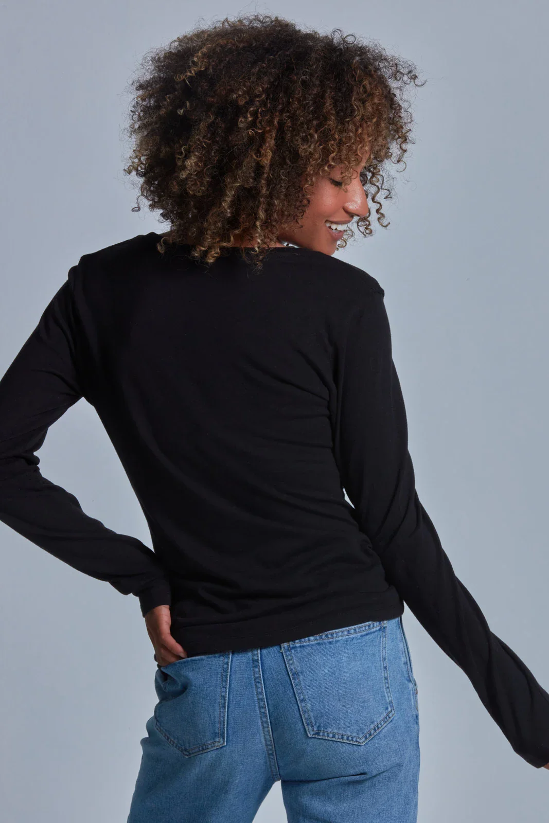 ONNO long sleeve bamboo t-shirt - Image 8